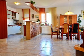 公寓, 吸煙房 | 3 間臥室