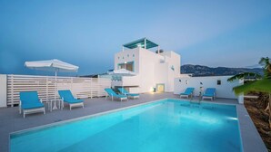 Villa (4 Bedrooms) | Interior - Villa Xenos Cerulean (Kos)