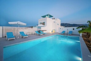 Villa (4 Bedrooms) | Innenbereich