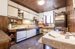 House, Smoking | 3 bedrooms