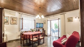 House, Smoking - Holiday Houses, Villas Zlatna - With Beautiful Garden (Selca)