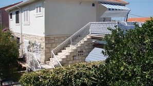 Apartment, Smoking - Apartments Slavica - Apartment With Large Terrace (Supetar)