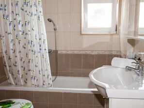 Apartamento, para fumantes | 2 quartos