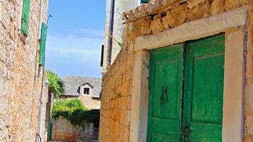 Apartment, Smoking | 2 bedrooms