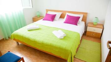 Apartment, Smoking | 3 bedrooms