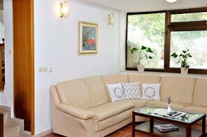 Casa, para fumantes | 3 quartos