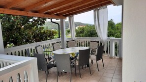 Apartment, Smoking | 6 bedrooms