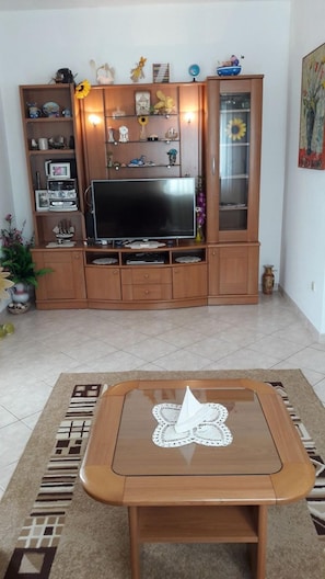 Apartamento, para fumantes | 2 quartos