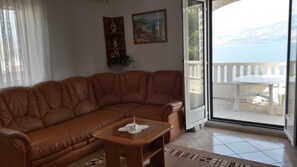 Apartment, Smoking | 2 bedrooms - Apartments Juri - sea View (Postira)