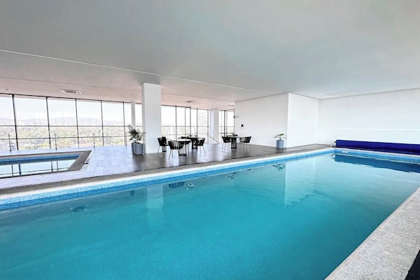 2 indoor pools