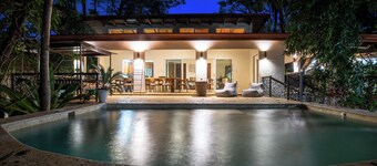 Lovely Villa with private path to Surf in Guiones