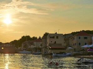 Apartment | 1 bedroom - Apartments Mirni - 5 m From sea (Vodice)