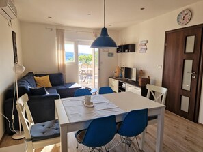 House, Smoking | 3 bedrooms - Holiday Houses, Villas Pet - 20m From the sea (Rab)