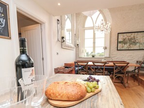 Dining - The Old Chapel (Dartmouth)