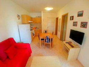 Apartment - Apartments Katy - 150m From the Clear sea (Seget)