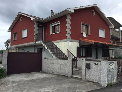 Large renovated country house in a relaxing natural location