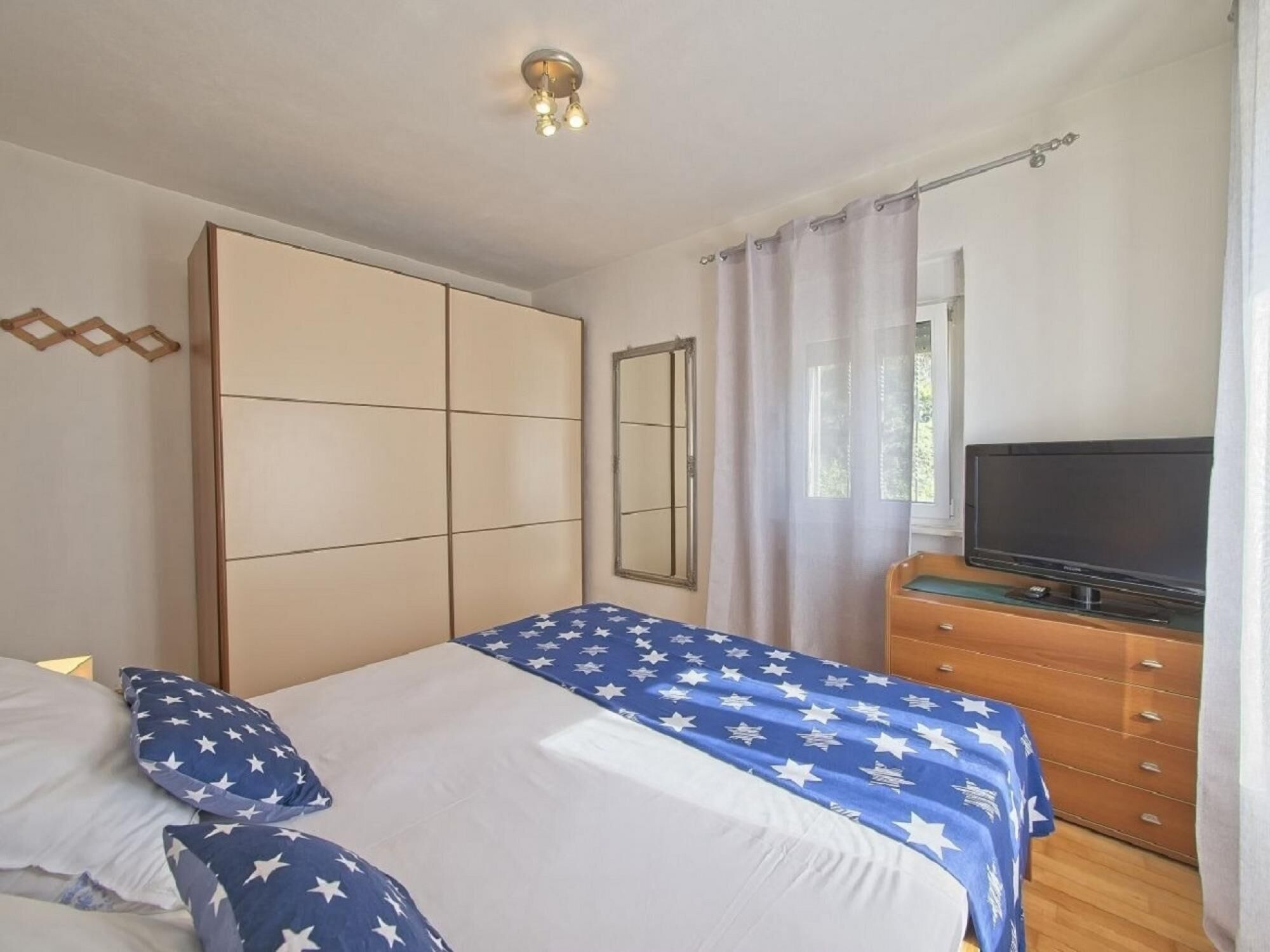Apartment, Smoking | 2 bedrooms