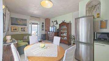 Apartment, Smoking | 2 bedrooms