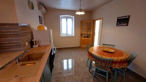 2 bedrooms - Apartments Nadi - 100 m From sea (Mali Losinj)