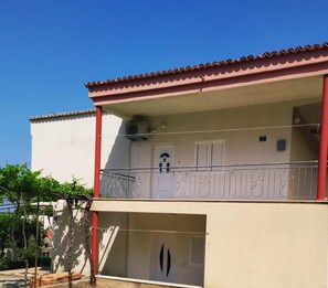 Apartment | Exterior