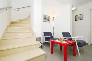 House, Smoking | 3 bedrooms - Holiday Houses, Villas Viki - With Heated Pool (Trogir)