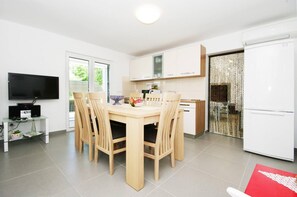 House, Smoking | 3 bedrooms - Holiday Houses, Villas Viki - With Heated Pool (Trogir)