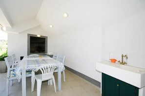 House, Smoking | 3 bedrooms - Holiday Houses, Villas Viki - With Heated Pool (Trogir)