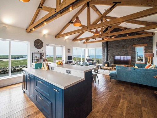 4 Schlafzimmer Unterkunft in Eoropie, Isle of Lewis