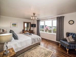 4 Schlafzimmer, kostenloses WLAN, Bettwäsche