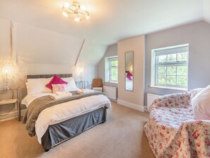 5 Schlafzimmer, kostenloses WLAN, Bettwäsche