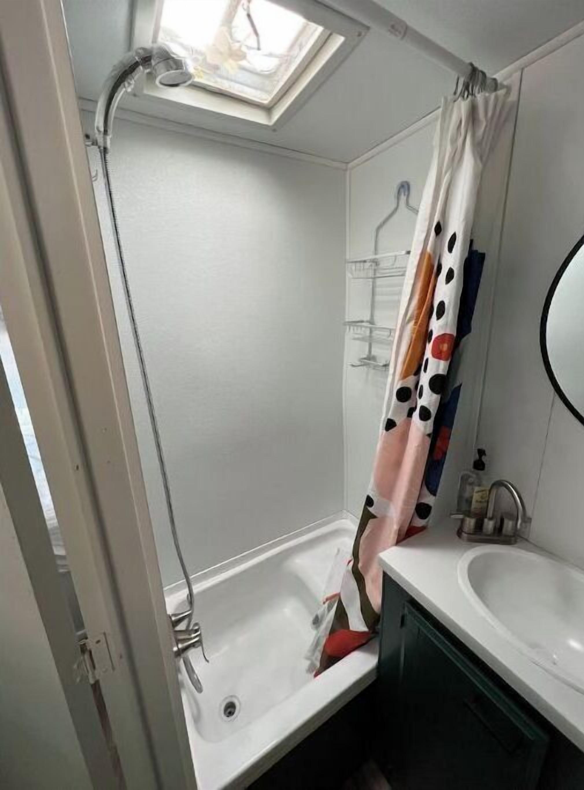 Shower, towels, soap, shampoo