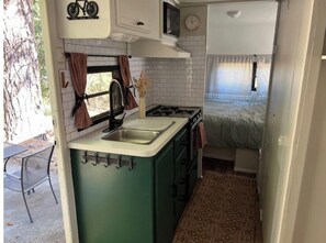 Mikrowelle, Ofen, Herdplatte