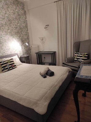 2 Schlafzimmer, Bügeleisen/Bügelbrett, kostenloses WLAN, Bettwäsche