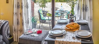 2 slaapkamer accommodatie in Surlingham