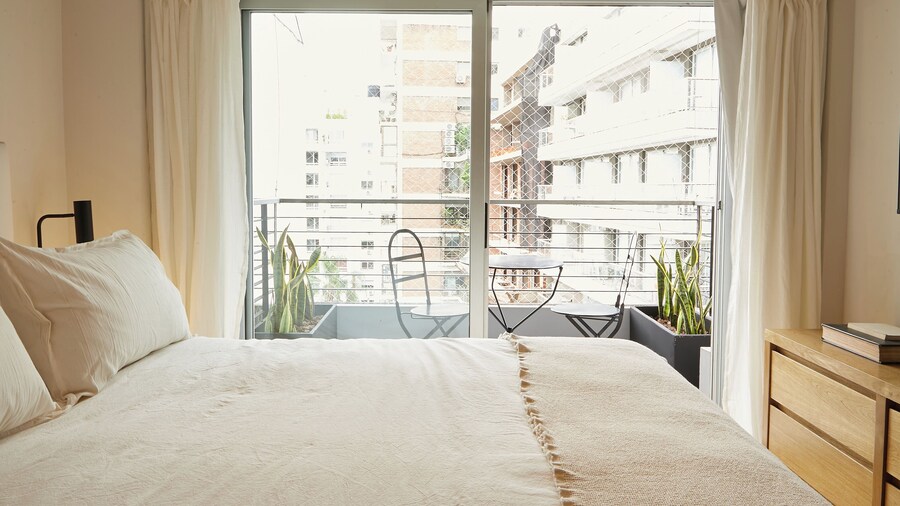 Hestia at Paraguay 4700