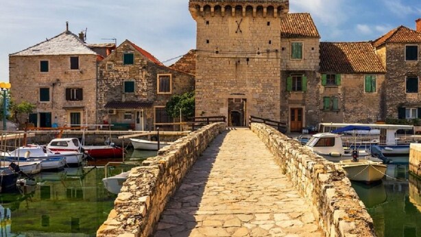 House | Exterior - Holiday Houses, Villas Peace - Rustic and Dalmatian Stone (Kastela)
