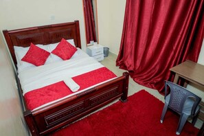 2 bedrooms, iron/ironing board, WiFi, bed sheets - CLEAN ACCOMODATION KISII TOWN NYANKONGO (Kisiii)