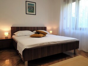 3 habitaciones, wifi gratis y ropa de cama 