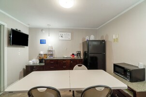 Desayuno continental incluido todos los días 