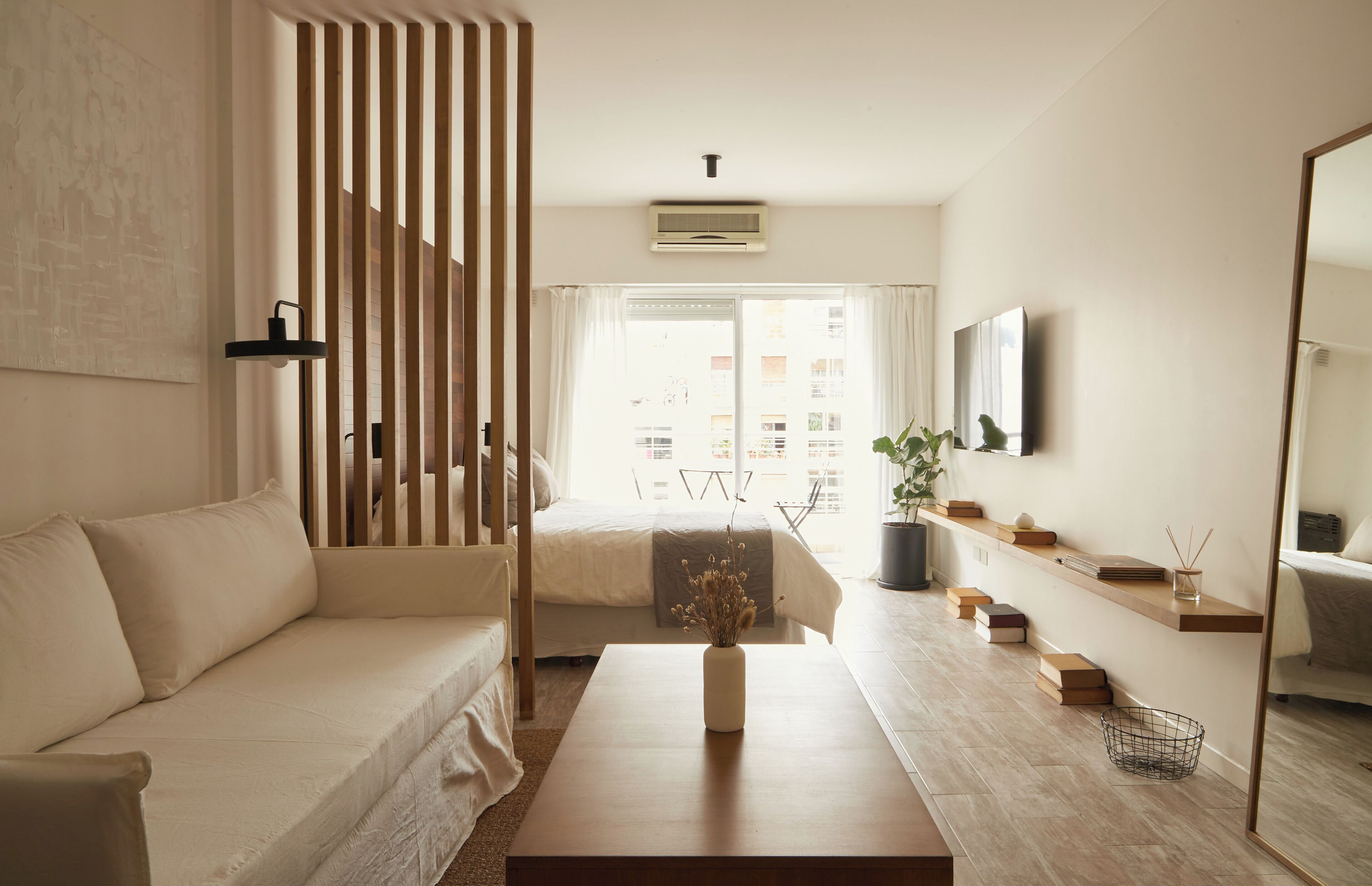 Studio | Living area