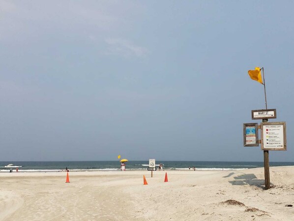 Beach nearby, beach towels