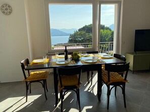 Dining - Rosa dei Venti apartment with lake view in Baveno (Baveno)
