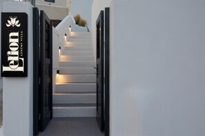 Exterior detail - Lerion Villa with Heated Hydromassage Tub (Thera)