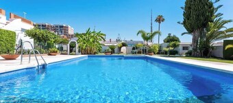 Family Apartment with Pool by Costarentals - Ref 218