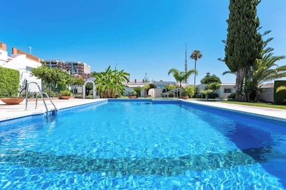 Family Apartment with Pool by Costarentals - Ref 218