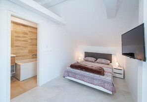 House | 4 bedrooms - Dali - With Pool and View - H 8 2 (Razanac)