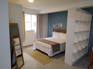 Traditional Studio (314880) | Desk, free WiFi - 360 Santa Ifigênia (São Paulo)