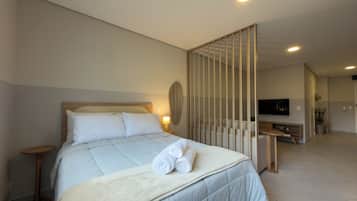 Schreibtisch, kostenloses WLAN