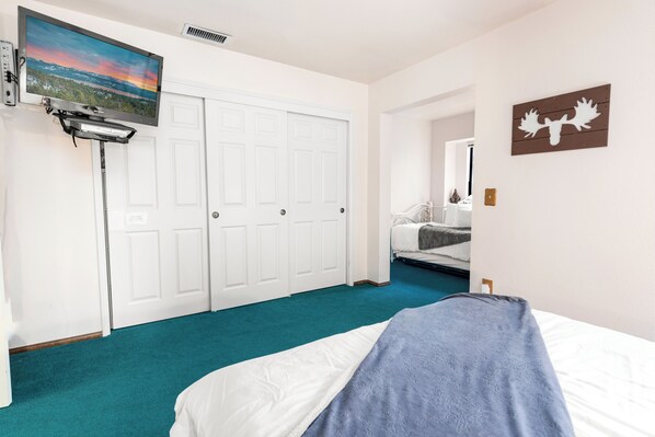 Cabaña básica | 2 habitaciones y wifi gratis 