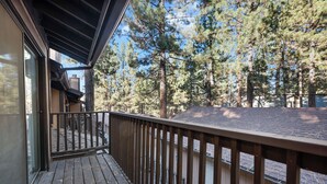 Kabin Basic | Teras/patio